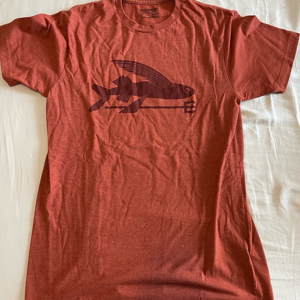 Mens Patagonia small shirt